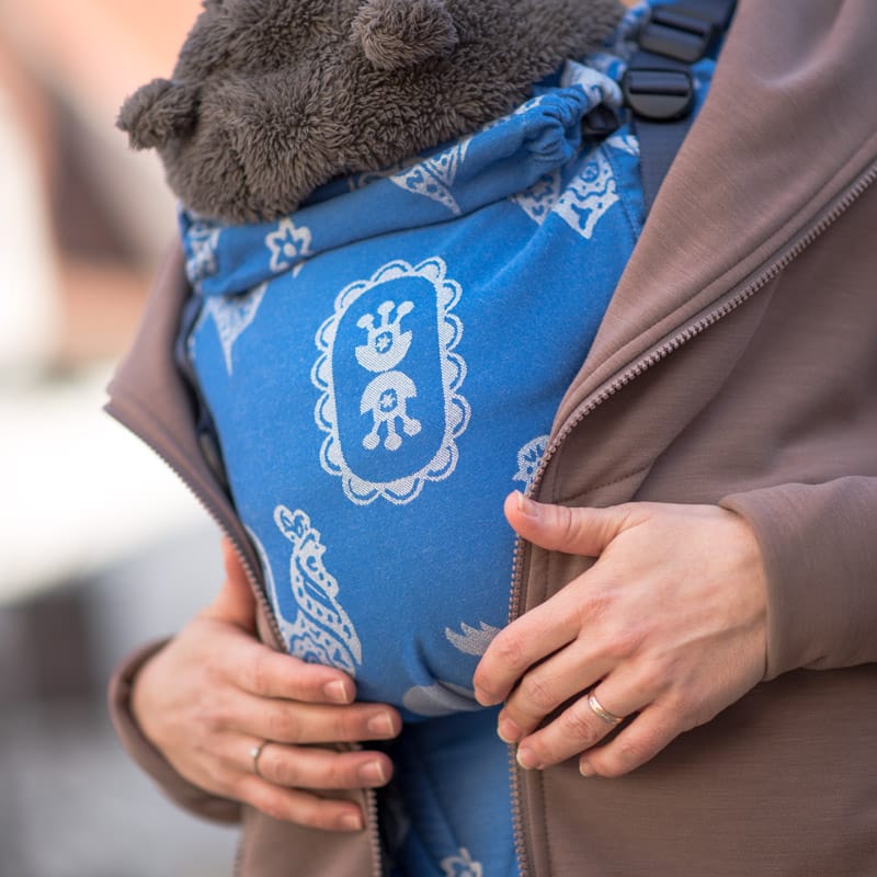 Ergonomický detský nosič Sestrice Carrier Roosters Royal Blue 4 Ergonomický detský nosič Sestrice Carrier Roosters Royal Blue 4