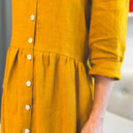 Sestrice Smart dress 04 Ochre, ľanové šaty na gombíky s vreckami a opaskom, slow fashion