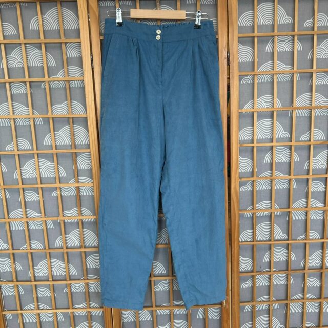 Smart Trousers 02 Iceland