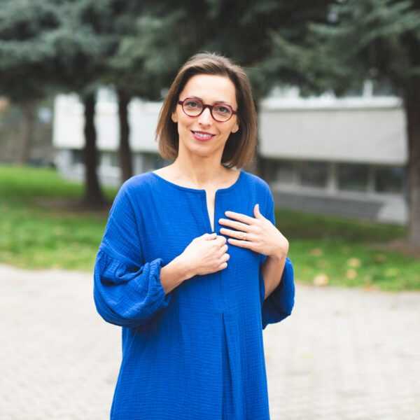 Sestrice Smart Dress 12 Cobalt, slow fashion, mušelín