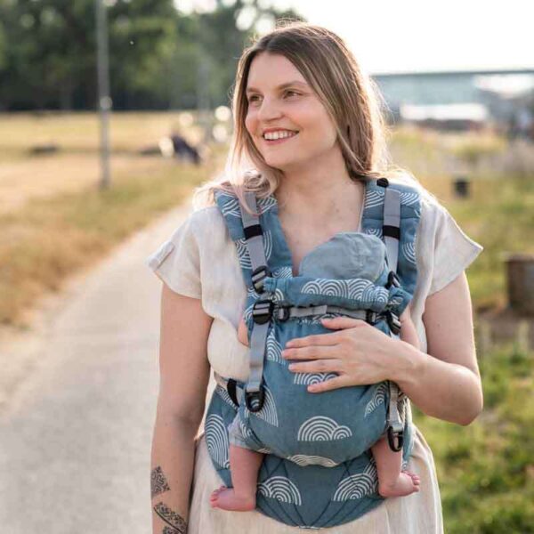 Sestrice Clouds Petrol Carrier One, ergonomické nosítko pro děti